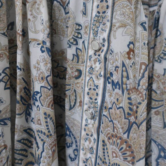 White Blue Floral Maxi Dress EUC S - Picture 7 of 7